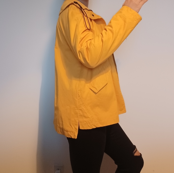 Zara Bright Yellow Cotton Spring/Fall Jacket - Picture 9 of 13